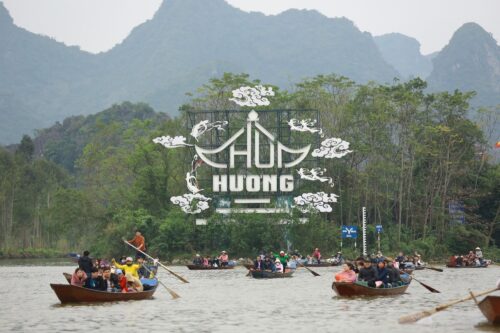 Chua Huong O Dau 1