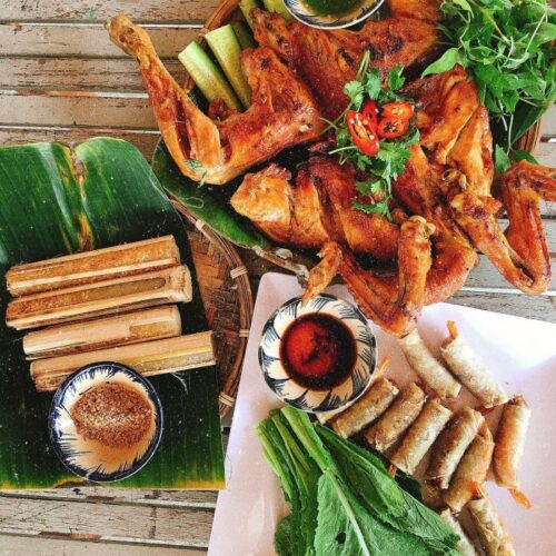 Gà Nướng Cơm Lam